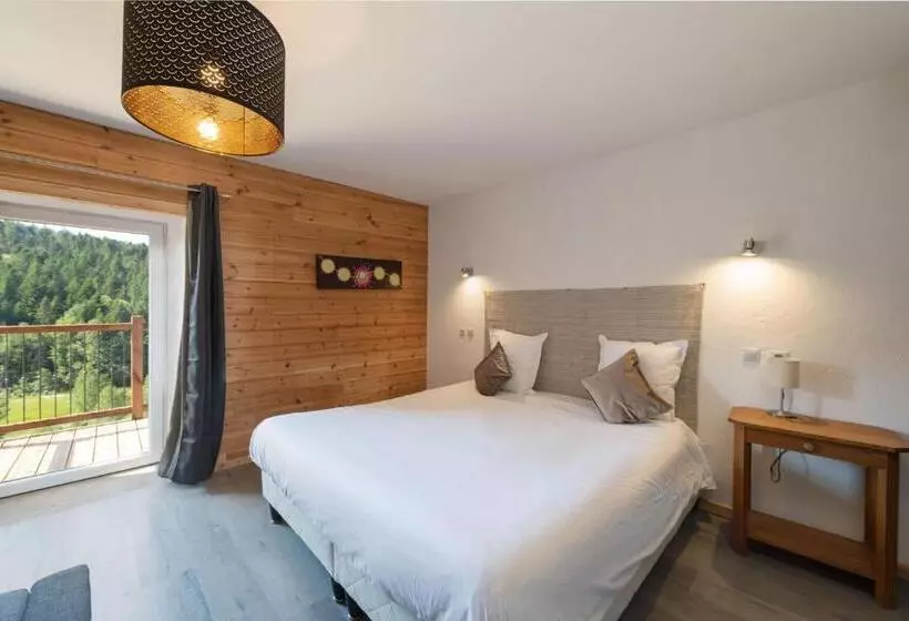 Отель Logis Hôtel Restaurant La Vigotte