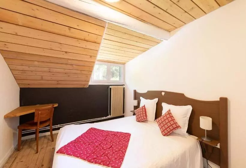 Отель Logis Hôtel Restaurant La Vigotte