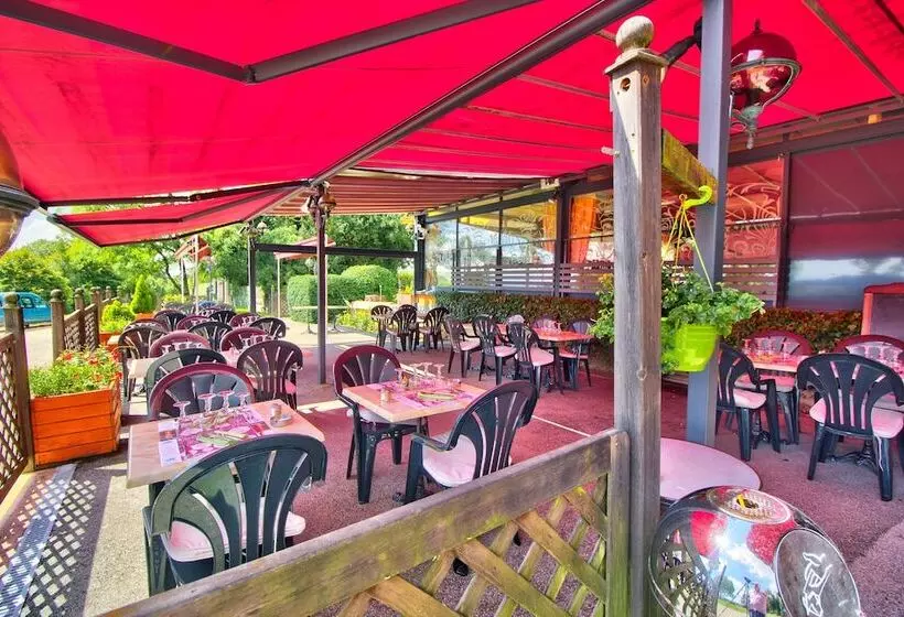 בית מלון כפרי Logis Hôtel Restaurant Le Chalet Du Mont Roland