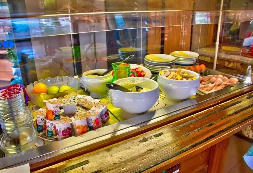 בית מלון כפרי Logis Hôtel Restaurant Le Chalet Du Mont Roland