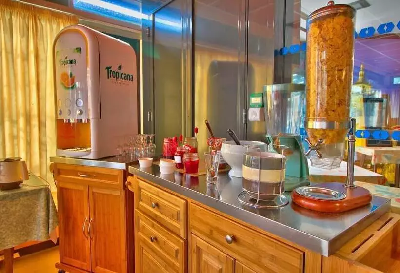 בית מלון כפרי Logis Hôtel Restaurant Le Chalet Du Mont Roland