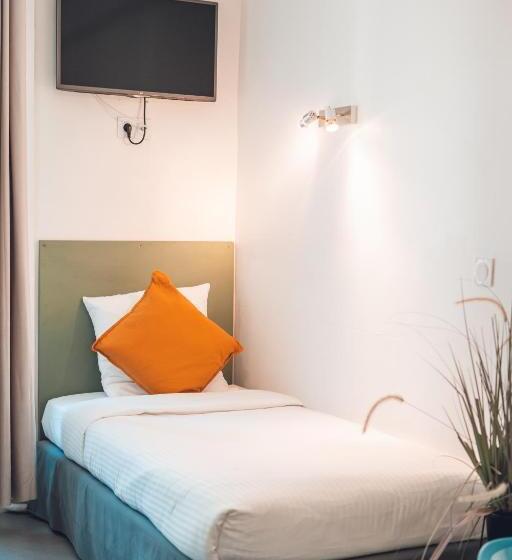 فندق Logis Hôtel Restaurant Vuillot