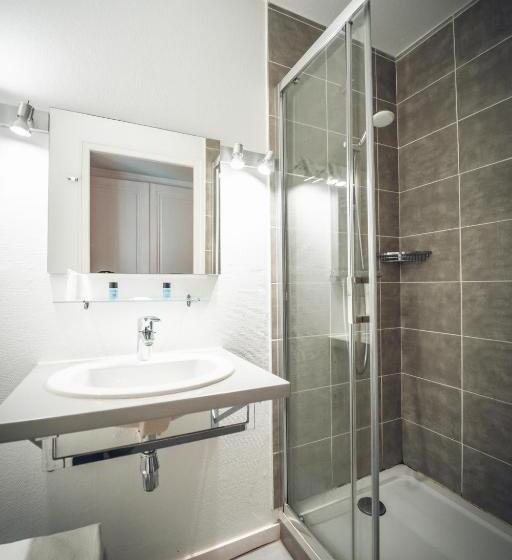 فندق Logis Hôtel Restaurant Vuillot