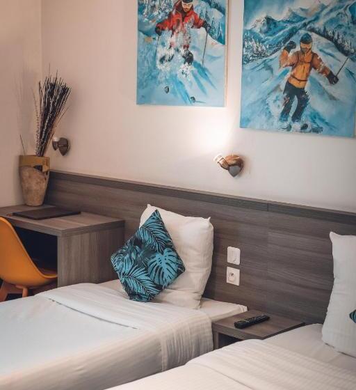 فندق Logis Hôtel Restaurant Vuillot