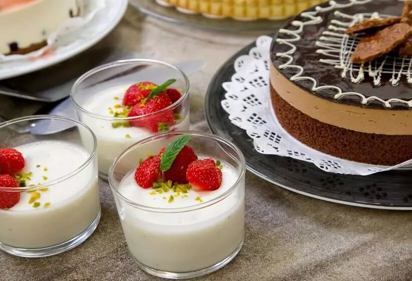 酒店 Logis L Auberge Picarde