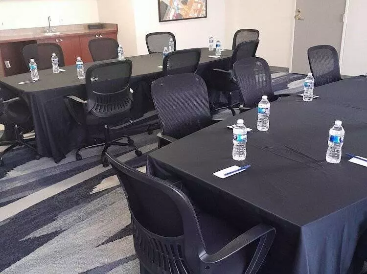 호텔 Comfort Suites Denver North Westminster