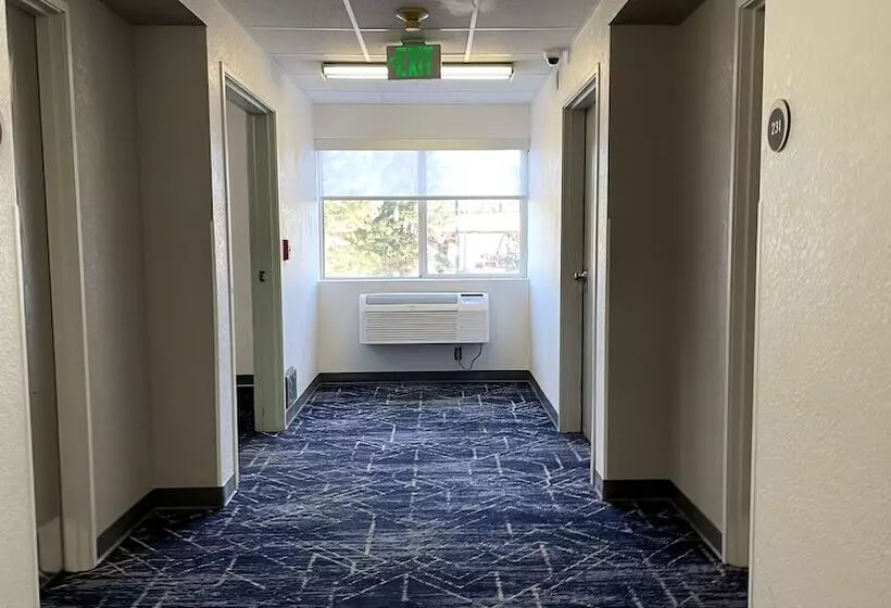 호텔 Comfort Suites Denver North Westminster