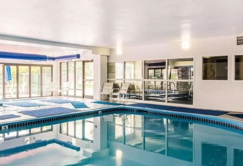 호텔 Comfort Suites Denver North Westminster