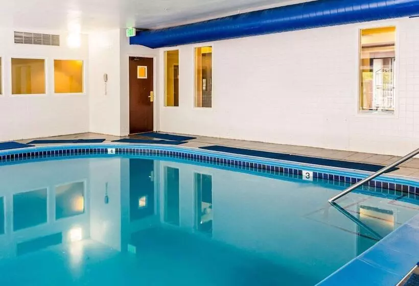 호텔 Comfort Suites Denver North Westminster