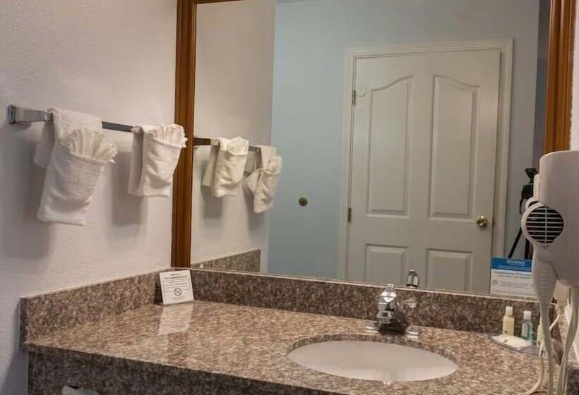 فندق Quality Inn & Suites Tulare