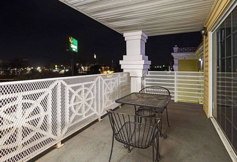 فندق Quality Inn & Suites Tulare