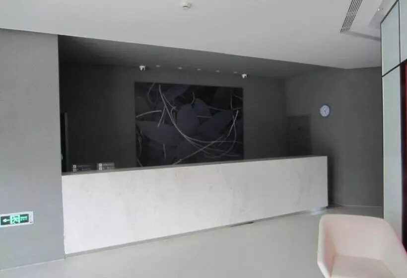 Hotelli Jinjiang Inn Mianyang Technical Building Flyover