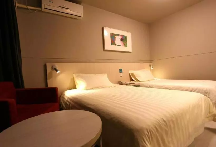 Hotelli Jinjiang Inn Mianyang Technical Building Flyover