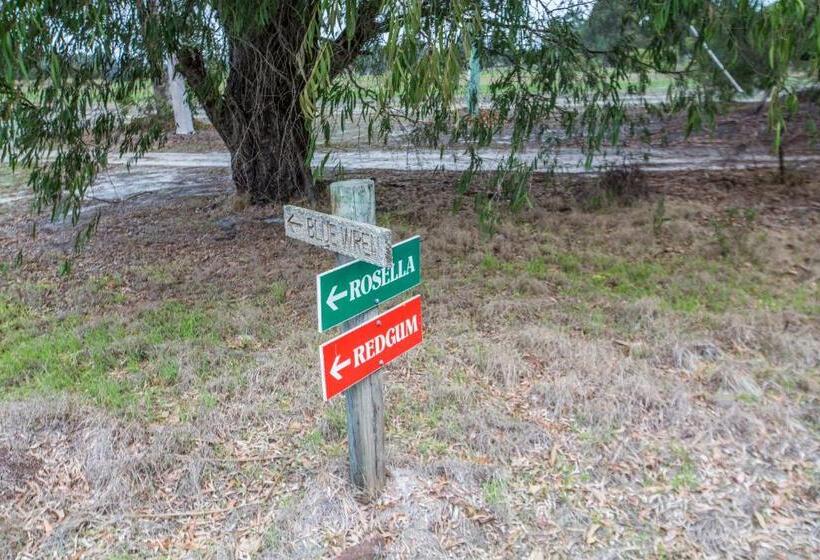 Hotel Kerriley Park Farmstay