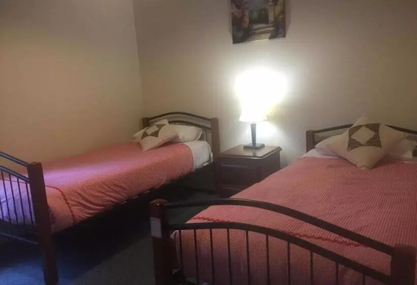 Hotelli Kerriley Park Farmstay