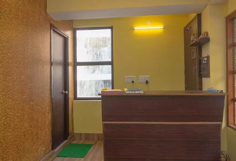 هتل Rosedell Inn By Oyo Rooms