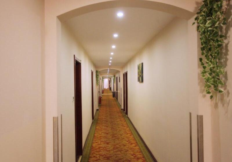 فندق Greentree Inn Zhenjiang Yangzhong Central Market Gangdong Bei Road