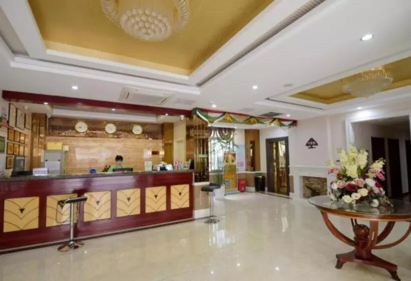 Hotelli Greentree Inn Zhenjiang Yangzhong Central Market Gangdong Bei Road