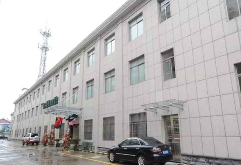 Hotelli Greentree Inn Zhenjiang Yangzhong Central Market Gangdong Bei Road