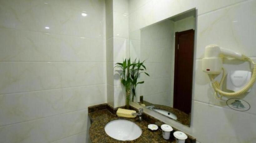 فندق Greentree Inn Zhenjiang Yangzhong Central Market Gangdong Bei Road