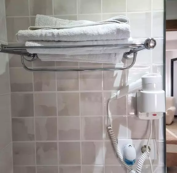 簡易ホテル Pensión Belmonte Ii