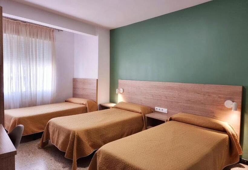 فندق فئة نجمة واحدة Pensión Belmonte Ii