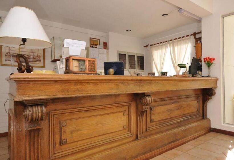 Hotel Bagu Villa De Mar