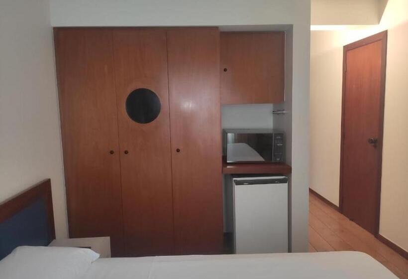 Metropolitan Hotel By Atlantica