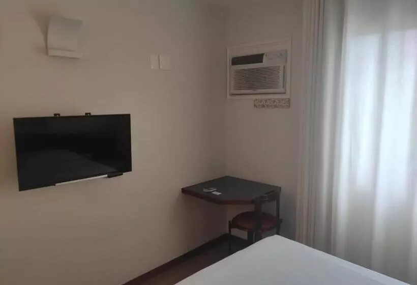 Metropolitan Hotel By Atlantica