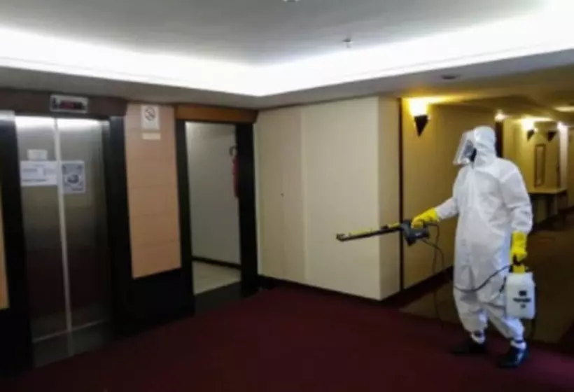 Metropolitan Hotel By Atlantica