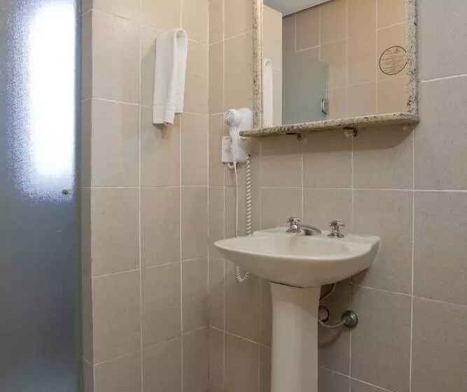 هتل Farol Da Ilha