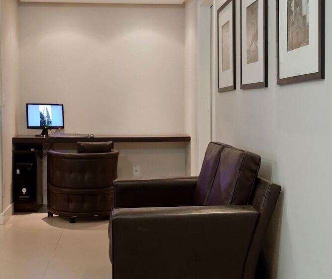 酒店 Farol Da Ilha