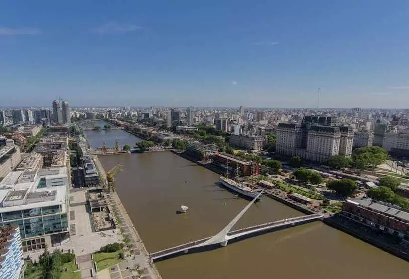 هتل Hilton Buenos Aires