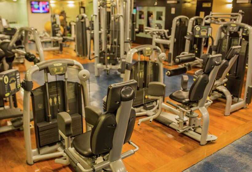 هتل Hilton Buenos Aires