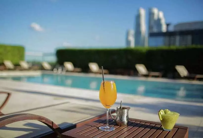 هتل Hilton Buenos Aires