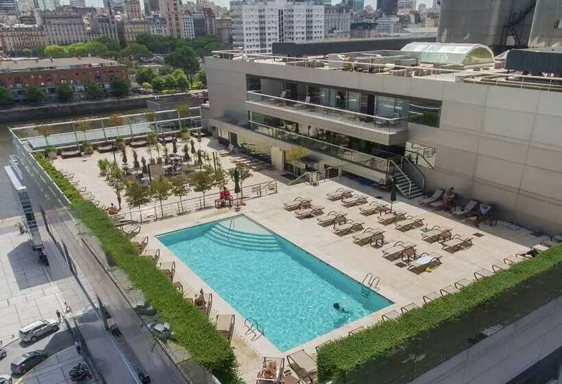 هتل Hilton Buenos Aires