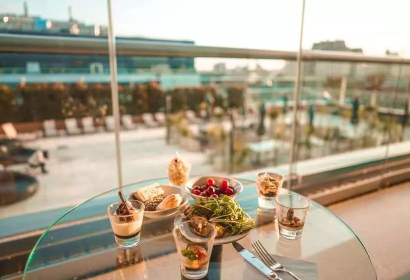 هتل Hilton Buenos Aires