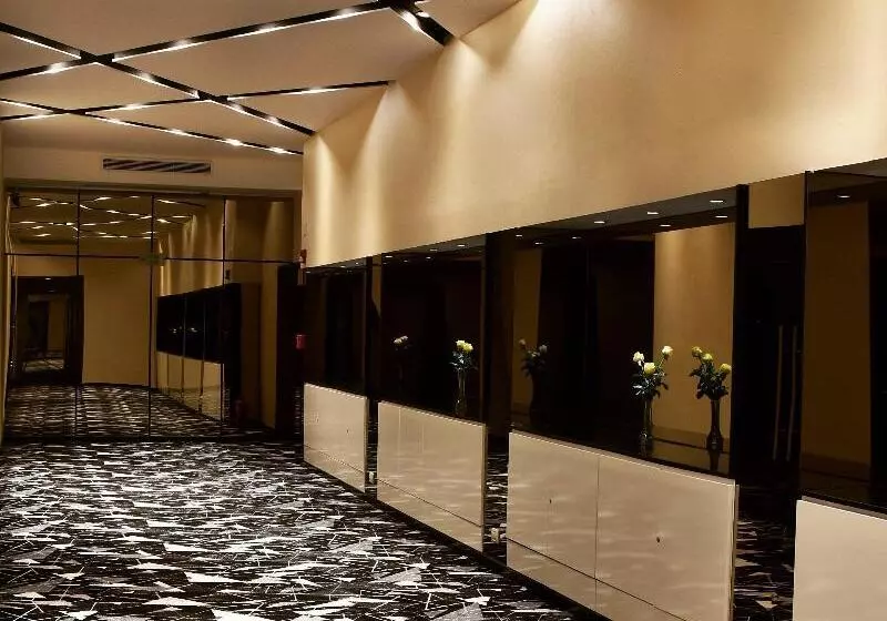 Otel Holiday Inn Rosario, An Ihg