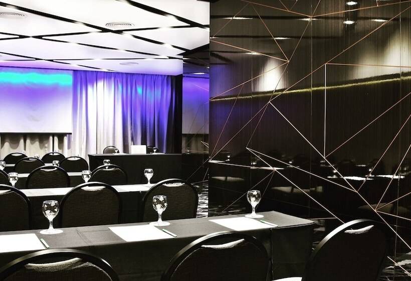 هتل Holiday Inn Rosario, An Ihg