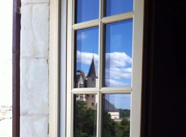 호텔 Logis Hôtel Le Bussy