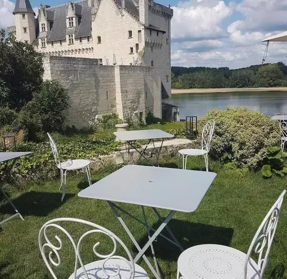 호텔 Logis Hôtel Le Bussy