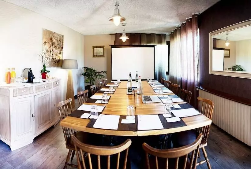 酒店 Le Relais De La Poste