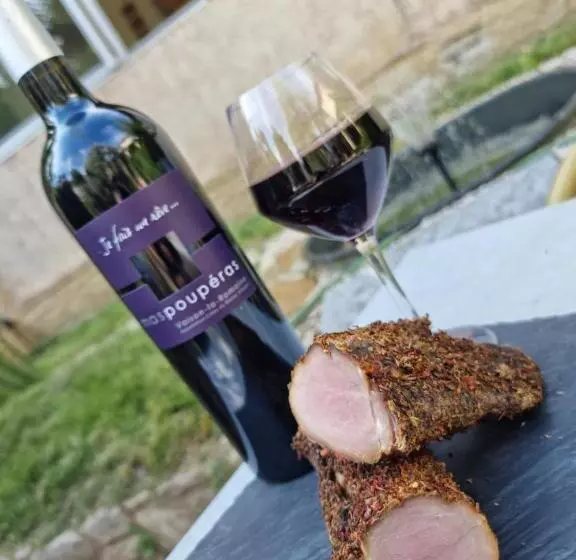 Отель Logis Hôtels Le Saint Marc