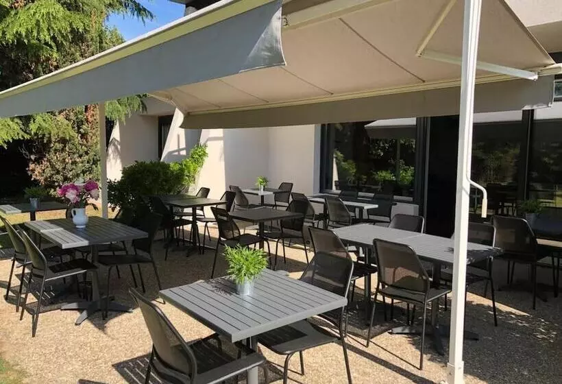 Отель Logis Hôtel L Abricotine