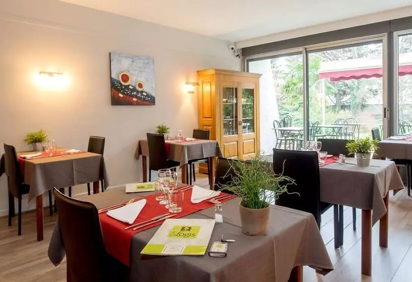 Отель Logis Hôtel L Abricotine