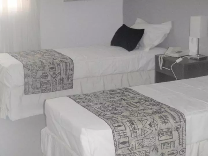 هتل Parana  Plaza Jardín