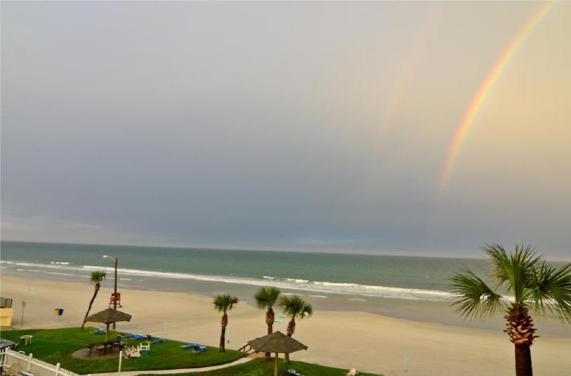 Hotel Rushhh Daytona Beach, Tapestry Collection By Hilton