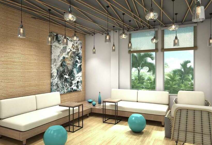 Hotel Rushhh Daytona Beach, Tapestry Collection By Hilton