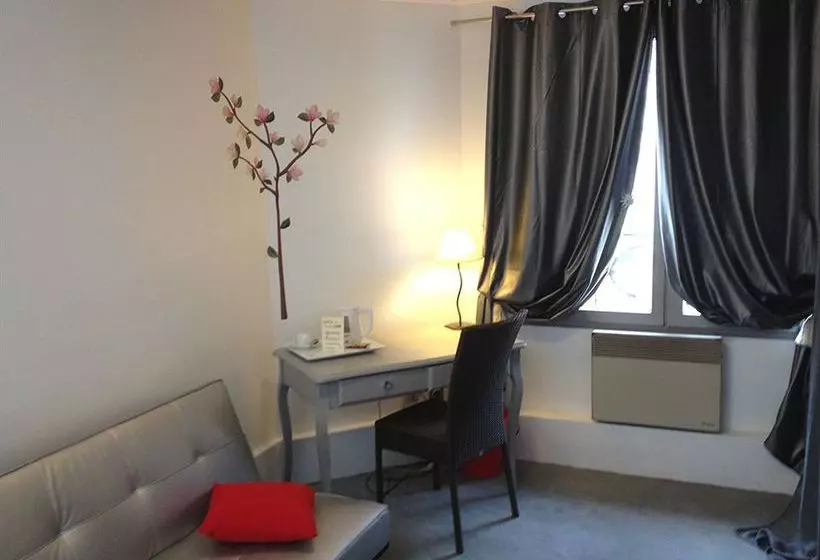 Inter Hotel Au Pavillon Bleu