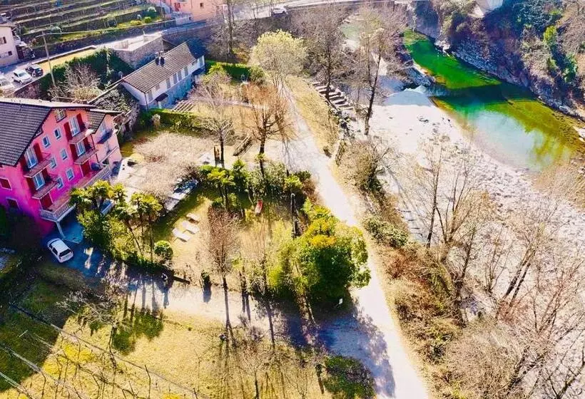 Hotelli Al Ponte Antico